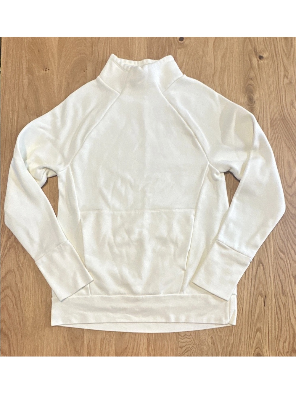 Fabletics Women's Mock Neck Fleece Pullover Sweatshirt Ivory XXS Raglan